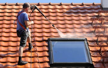 roof cleaning Clanville